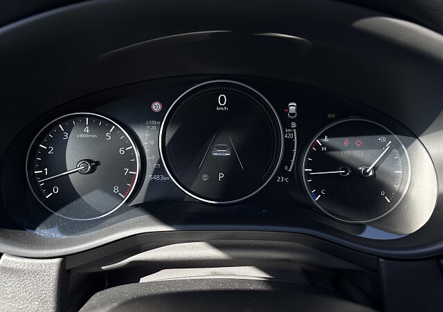 Mazda CX-30 - Kolor Machine Gray, zdjęcie 14