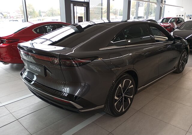Mazda 6e - Kolor Machine Gray, zdjęcie 6