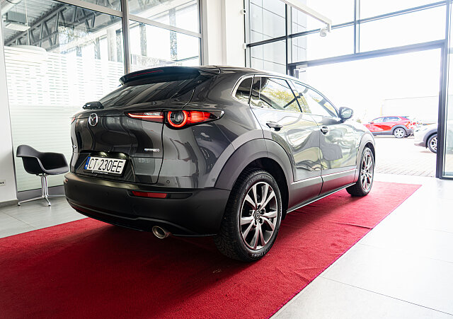Mazda CX-30 - Kolor Machine Gray, zdjęcie 4