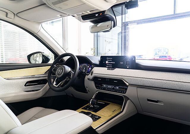 Mazda CX-60 - Kolor Jet Black, zdjęcie 12