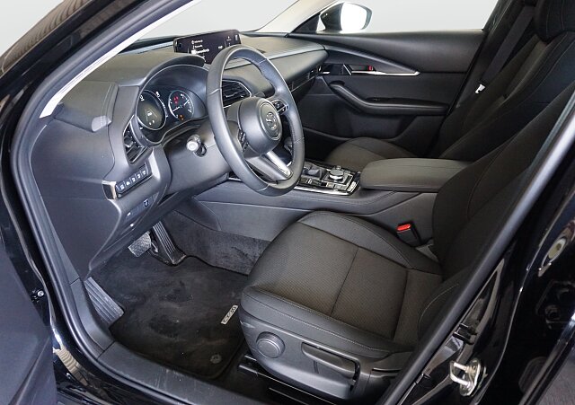 Mazda CX-30 - Kolor Jet Black, zdjęcie 7