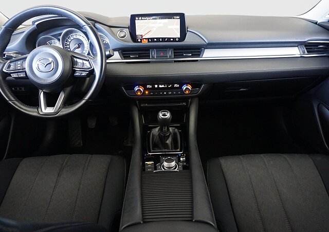 Mazda 6 - Kolor Snowflake White Pearl, zdjęcie 9