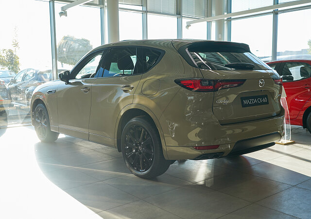 Mazda CX-60 - Kolor Zircon Sand Metalic, zdjęcie 3
