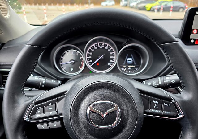 Mazda CX-5 - Kolor Jet Black, zdjęcie 7