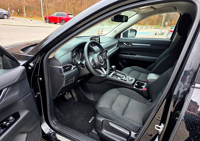 Mazda CX-5 - Kolor Jet Black, zdjęcie 4