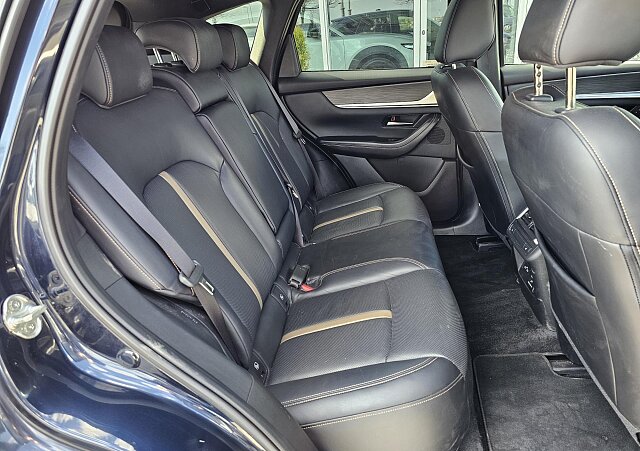 Mazda CX-60 - Kolor Deep Crystal Blue, zdjęcie 15