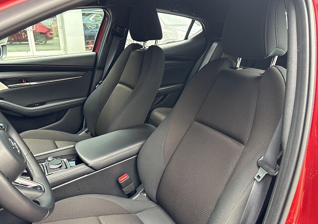 Mazda 3 - Kolor Soul Red Crystal, zdjęcie 5