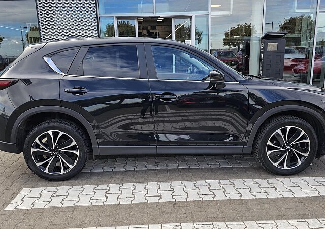 Mazda CX-5 - Kolor Jet Black, zdjęcie 5