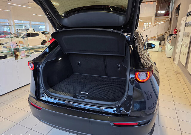 Mazda CX-30 - Kolor Jet Black, zdjęcie 6