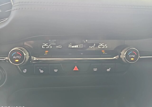 Mazda 3 - Kolor Polymetal Gray, zdjęcie 14