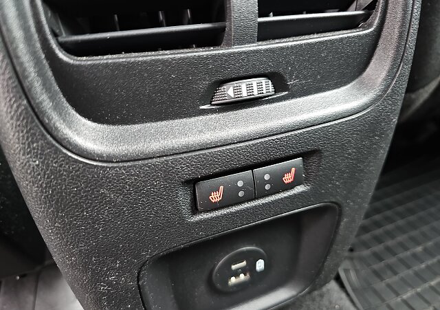 Ford Kuga - Kolor Biały, zdjęcie 18