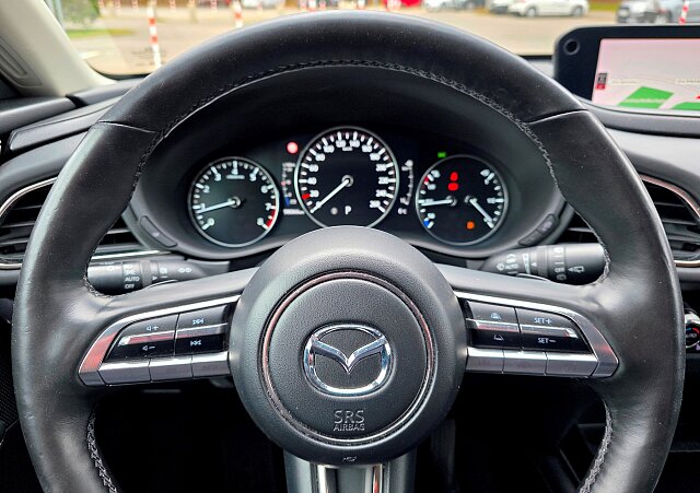 Mazda CX-30 - Kolor Machine Gray, zdjęcie 7