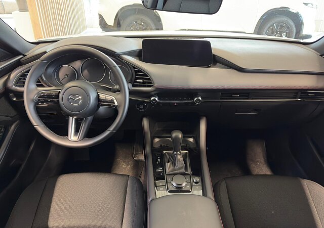 Mazda 3 - Kolor Snowflake White Pearl, zdjęcie 10