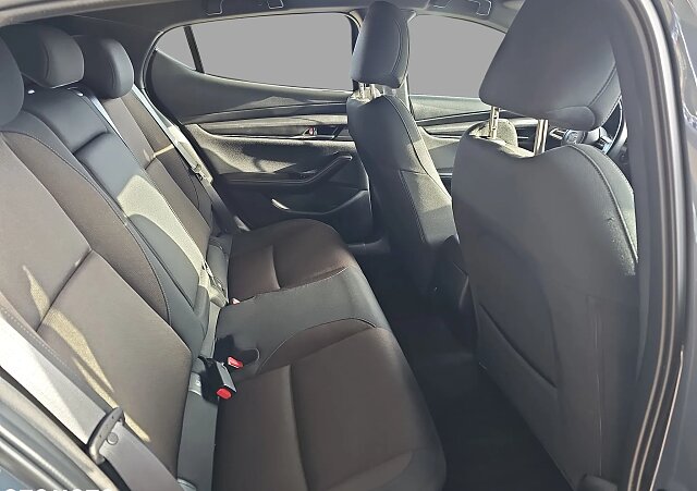 Mazda 3 - Kolor Polymetal Gray, zdjęcie 17