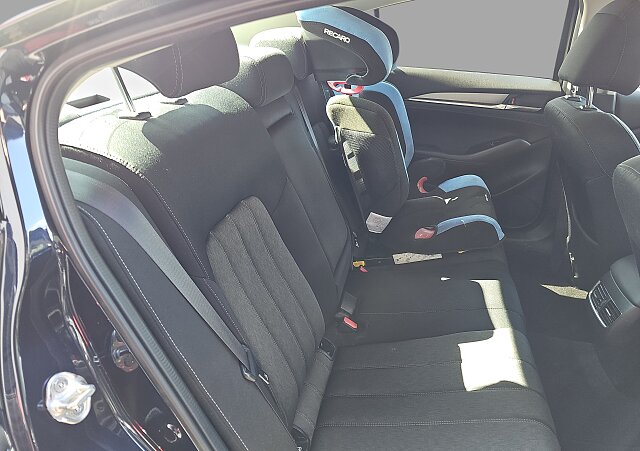 Mazda 6 - Kolor Deep Crystal Blue, zdjęcie 18