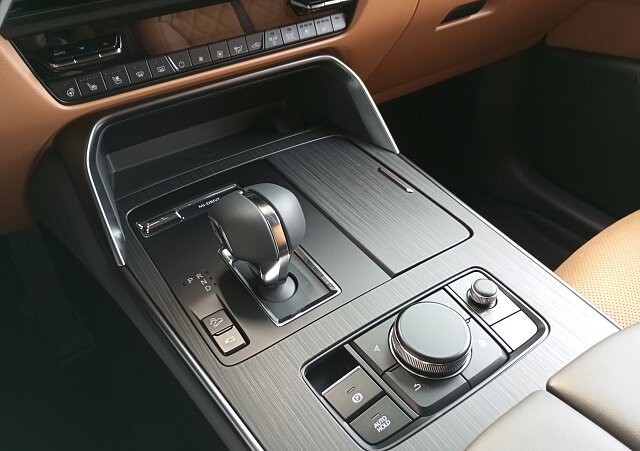 Mazda CX-80 - Kolor Jet Black, zdjęcie 7