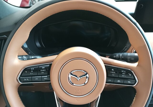 Mazda CX-80 - Kolor Jet Black, zdjęcie 3