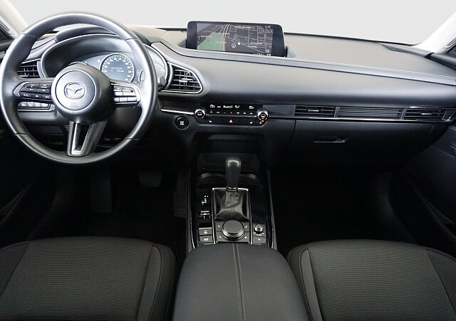 Mazda CX-30 - Kolor Snowflake White Pearl, zdjęcie 9