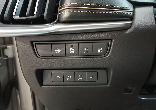 Mazda CX-60 - Kolor Platinum Quartz, zdjęcie 7