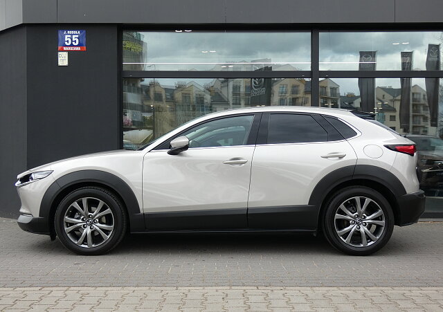Mazda CX-30 - Kolor Platinum Quartz, zdjęcie 6