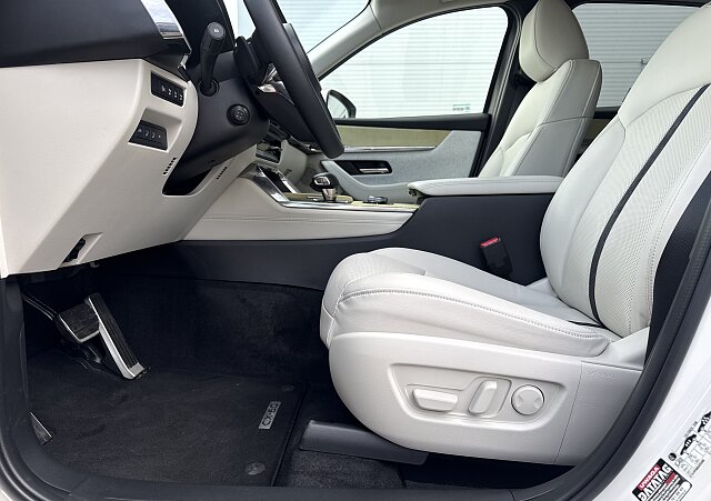 Mazda CX-60 - Kolor Rhodium White, zdjęcie 7