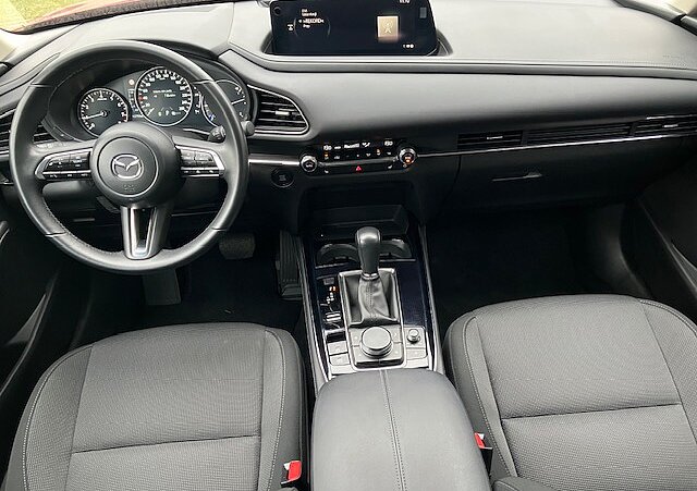 Mazda CX-30 - Kolor Czerwony, zdjęcie 4