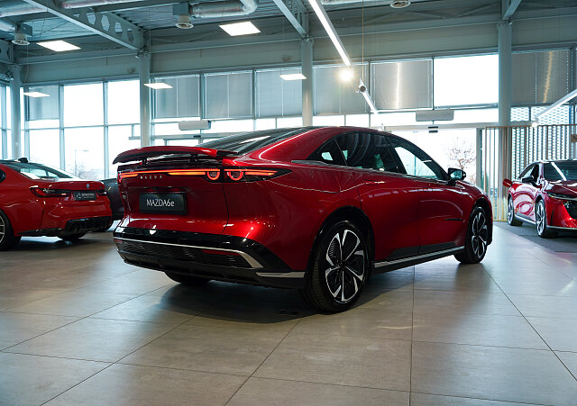 Mazda 6e - Kolor Soul Red Crystal, zdjęcie 5