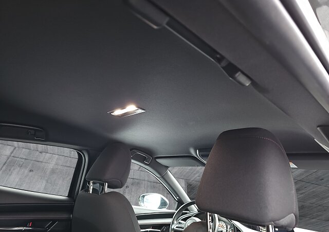 Mazda 3 - Kolor Machine Gray, zdjęcie 12