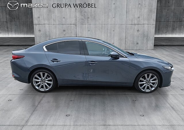 Mazda 3 - Kolor Polymetal Gray, zdjęcie 4