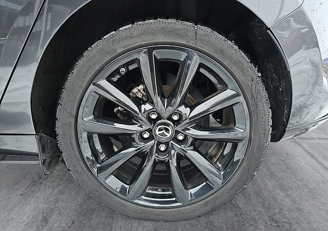Mazda 3 - Kolor Machine Gray, zdjęcie 22