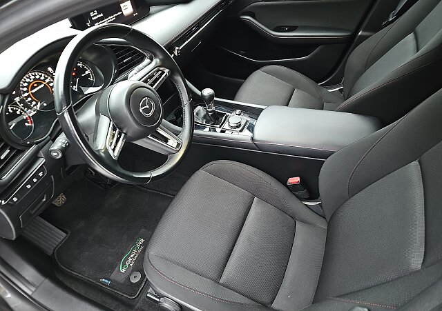 Mazda 3 - Kolor Machine Gray, zdjęcie 23