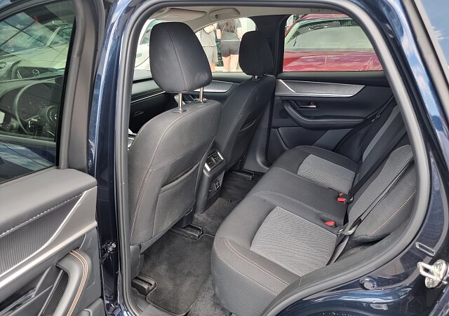 Mazda CX-60 - Kolor Deep Crystal Blue, zdjęcie 9