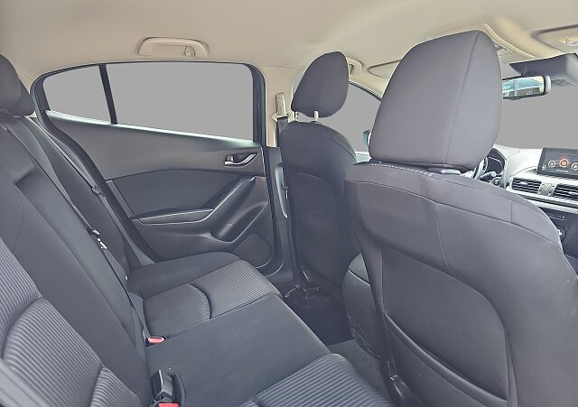 Mazda 3 - Kolor Jet Black, zdjęcie 18