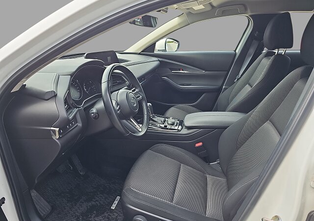 Mazda CX-30 - Kolor Arctic White, zdjęcie 11