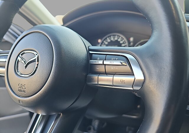 Mazda CX-30 - Kolor Deep Crystal Blue, zdjęcie 22