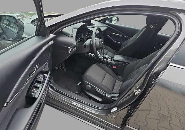 Mazda CX-30 - Kolor Machine Gray, zdjęcie 11