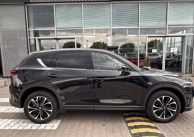 Mazda CX-5 - Kolor Jet Black, zdjęcie 5