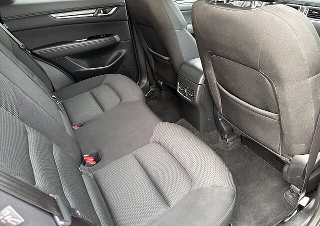 Mazda CX-5 - Kolor Jet Black, zdjęcie 11