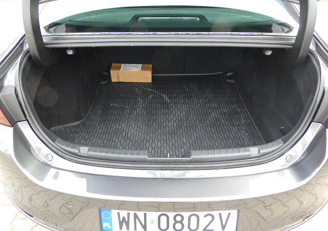 Mazda 3 - Kolor Machine Gray, zdjęcie 15