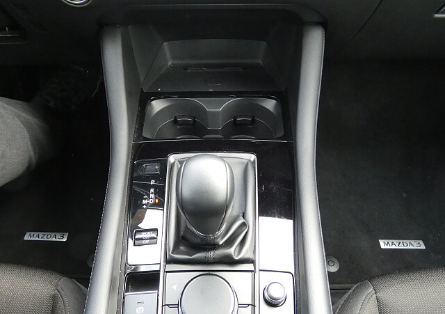 Mazda 3 - Kolor Machine Gray, zdjęcie 9