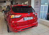 Ford Kuga - Kolor Czerwony, zdjęcie 7