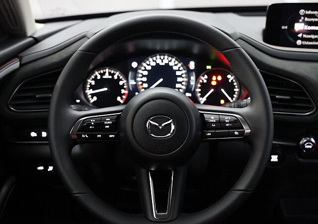 Mazda CX-30 - Kolor Soul Red Crystal, zdjęcie 6