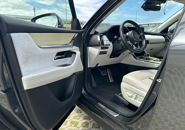 Mazda CX-60 - Kolor Machine Gray, zdjęcie 9