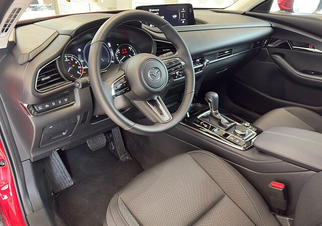 Mazda CX-30 - Kolor Soul Red Crystal, zdjęcie 12