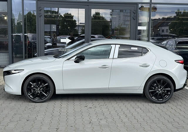 Mazda 3 - Kolor Biały, zdjęcie 4