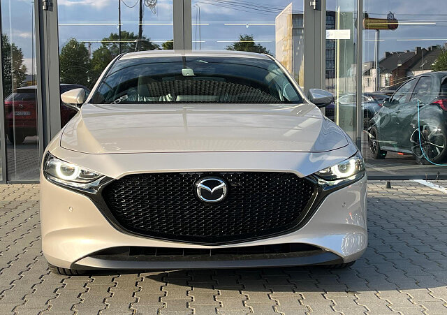Mazda 3 - Kolor Platinum Quartz, zdjęcie 1