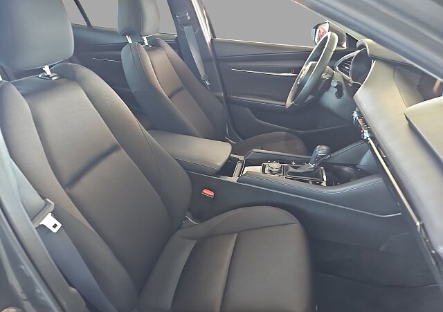 Mazda 3 - Kolor Machine Gray, zdjęcie 10