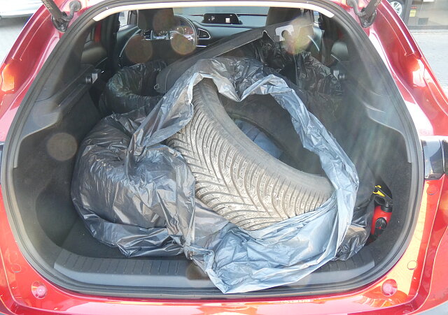 Mazda CX-30 - Kolor Soul Red Crystal, zdjęcie 14