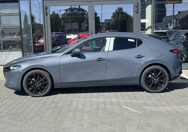 Mazda 3 - Kolor Polymetal Gray, zdjęcie 4