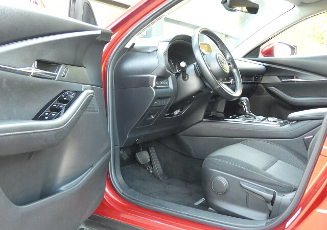 Mazda CX-30 - Kolor Soul Red Crystal, zdjęcie 7